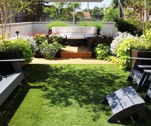 Great-Modern-Roof-Backyard-Garden-Patio-with-Custom-Furniture-Ideas-1-300x300